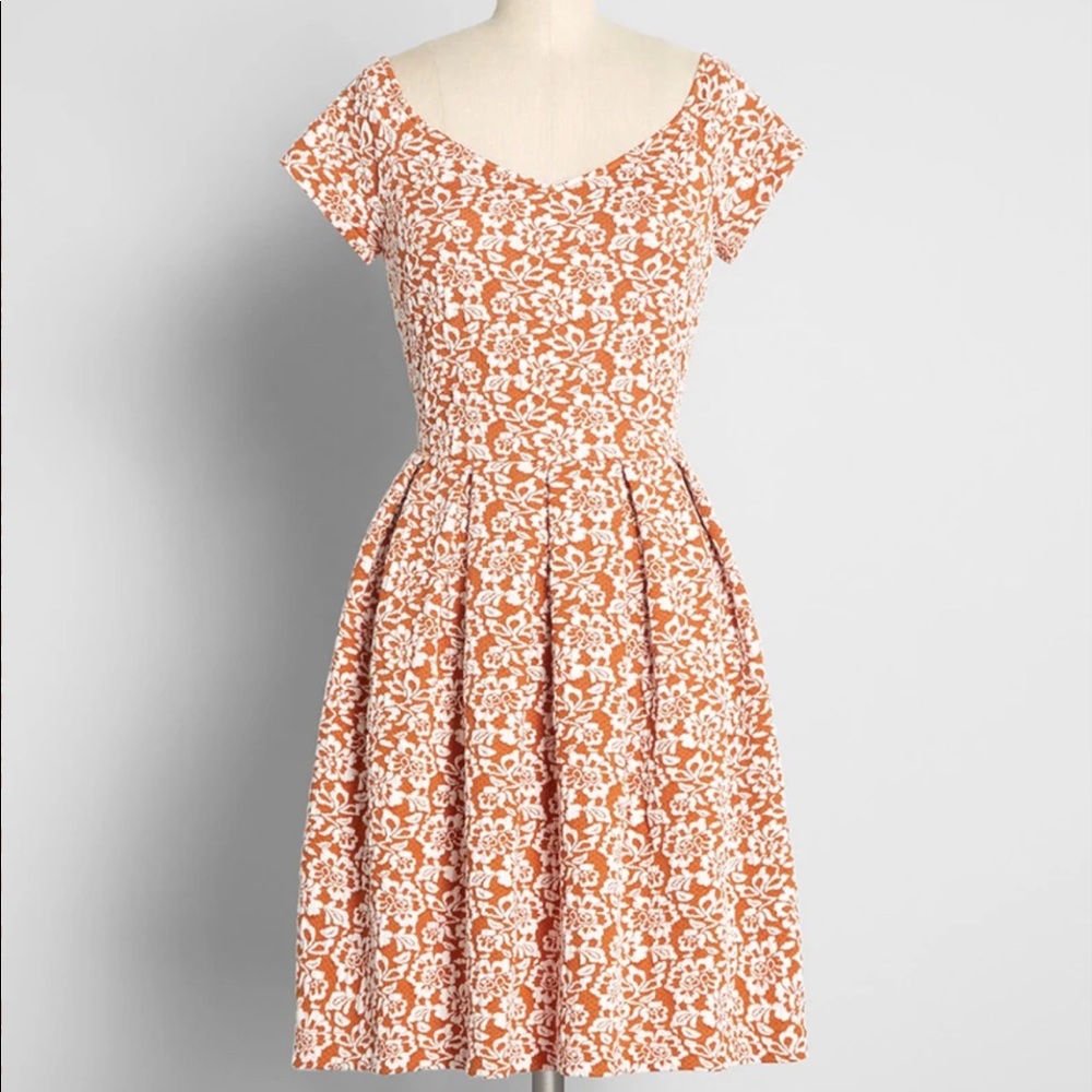 NWT ModCloth Tangerine Dress 🧡